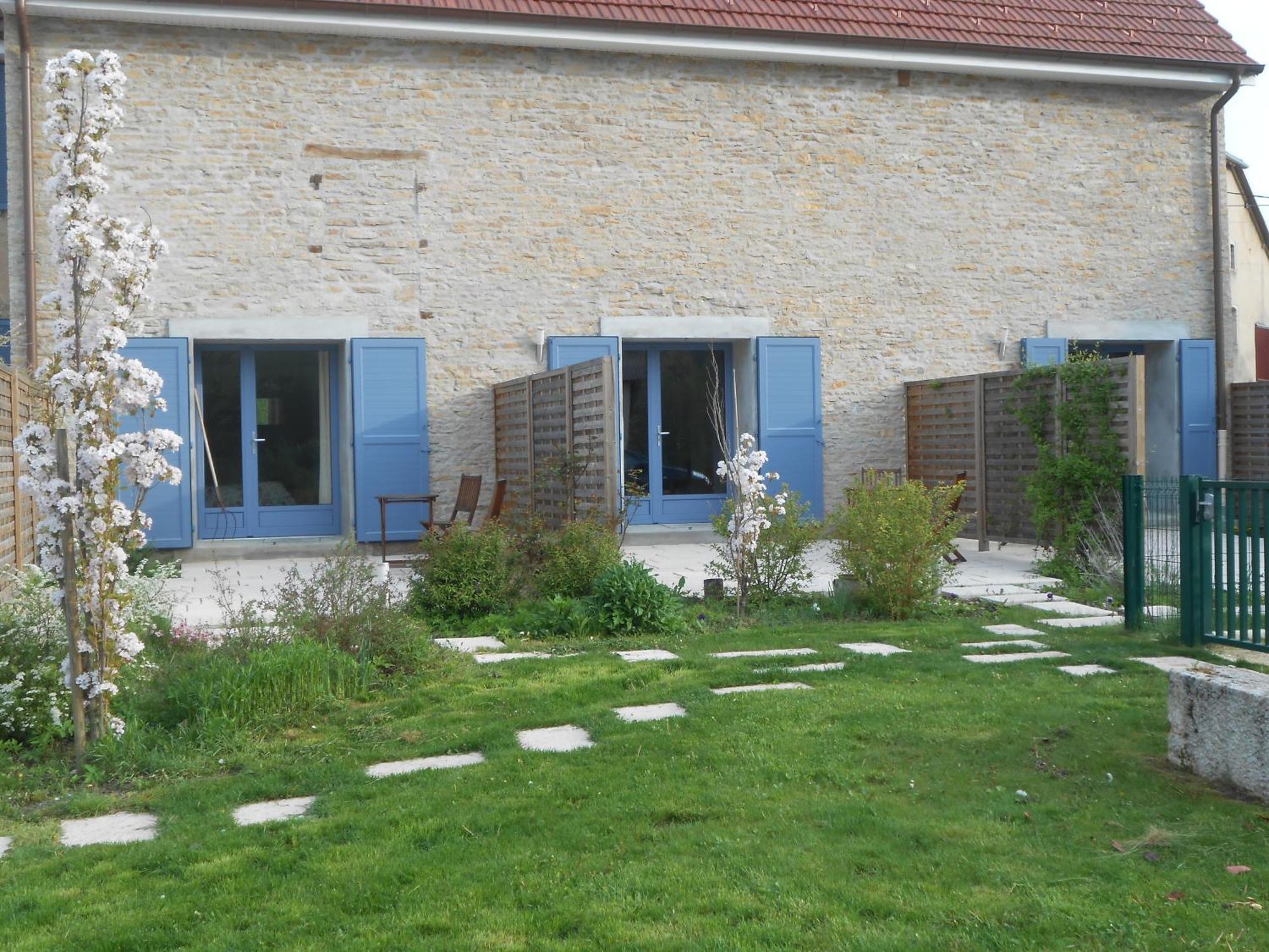 Les Grands Pres Bed & Breakfast Geney Luaran gambar